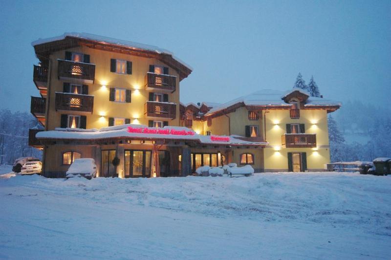 Hotel Rosa Degli Angeli Peio Fonti Kültér fotó